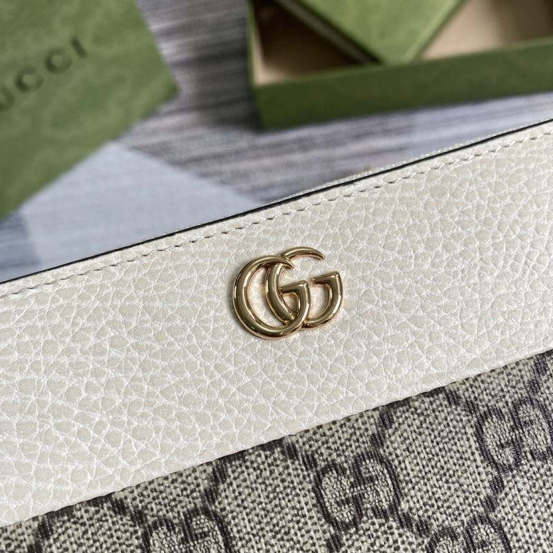 Gvc*1 purse